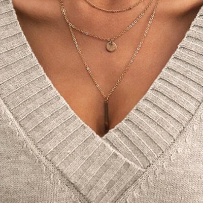 Elle | Elegant V-Neck Sweater