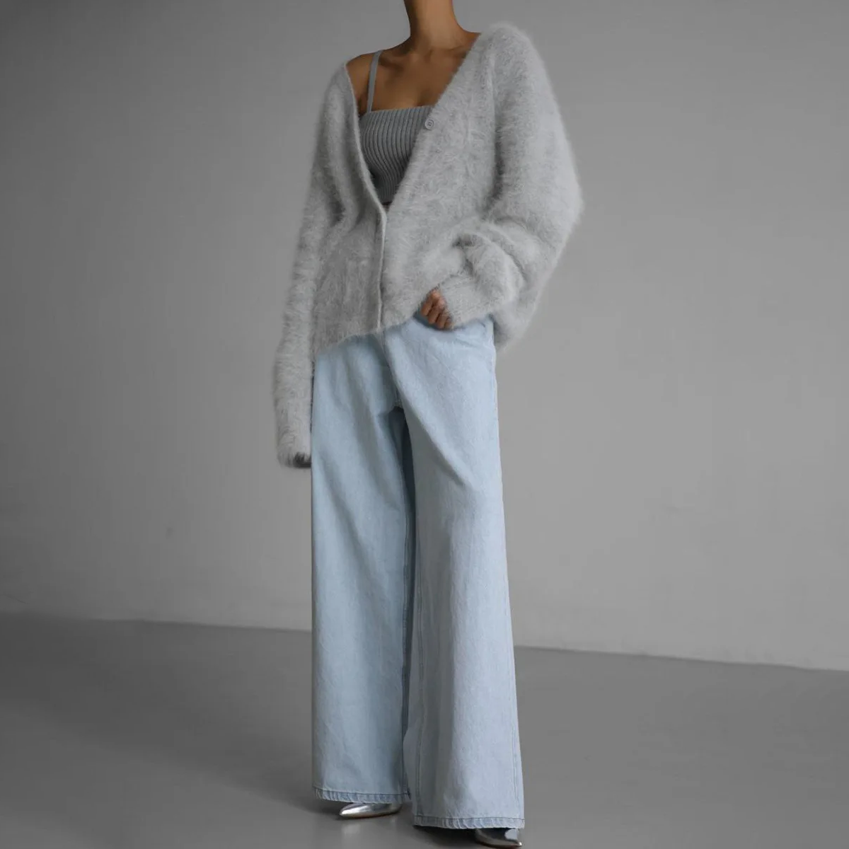 Char™ | Comfortable and Elegant Cardigan
